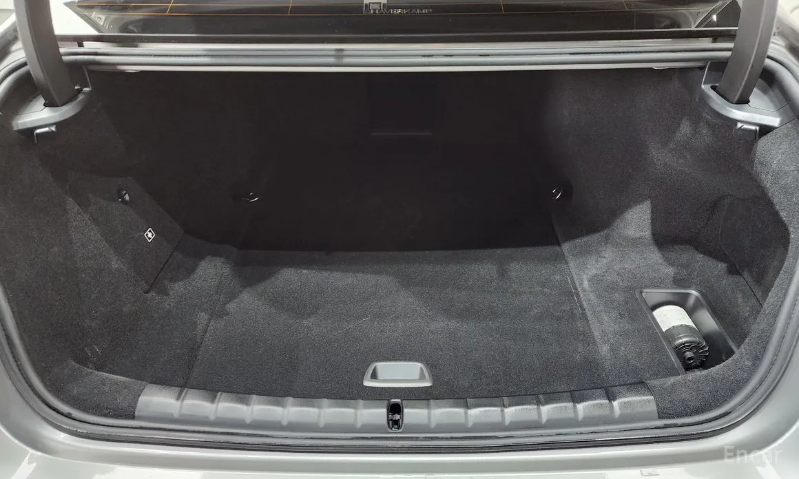 Фото 20 - BMW i7