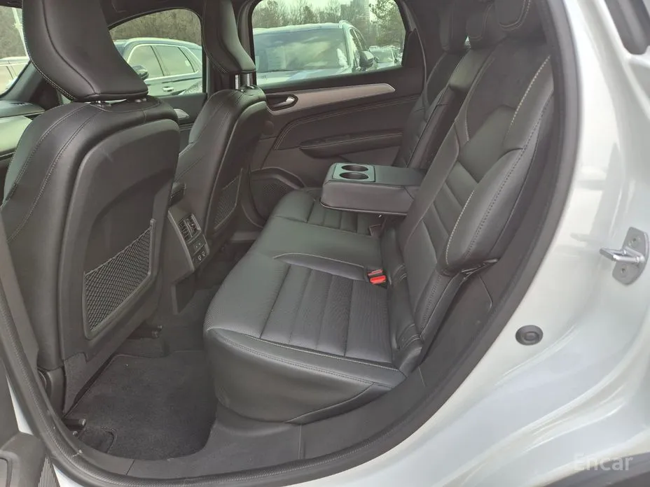 Фото 11 - Renault XM3