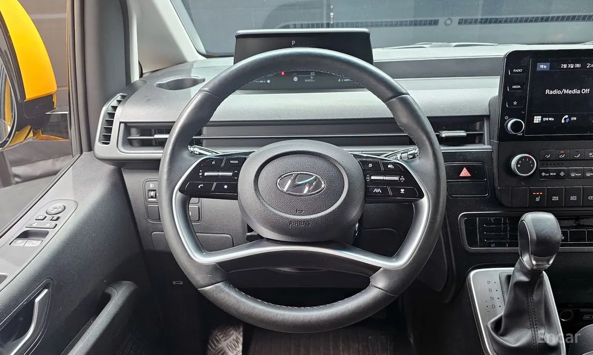 Фото 14 - Hyundai Staria