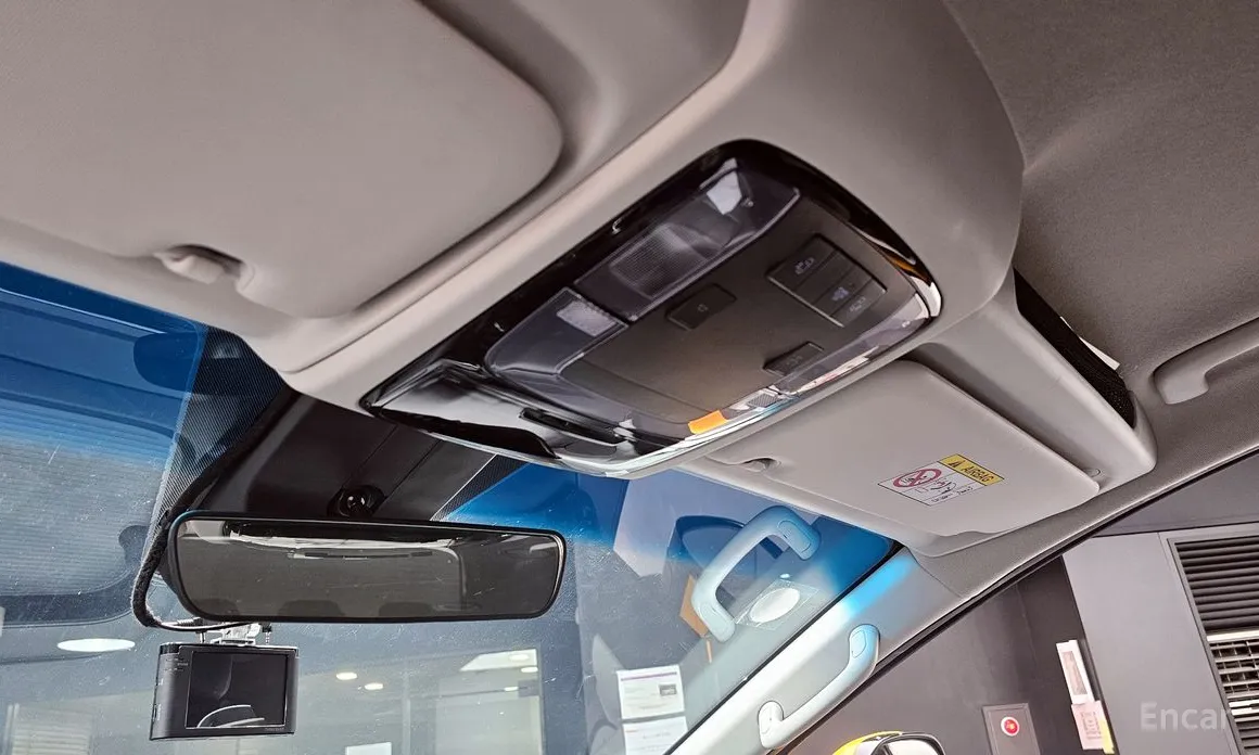 Фото 17 - Hyundai Staria