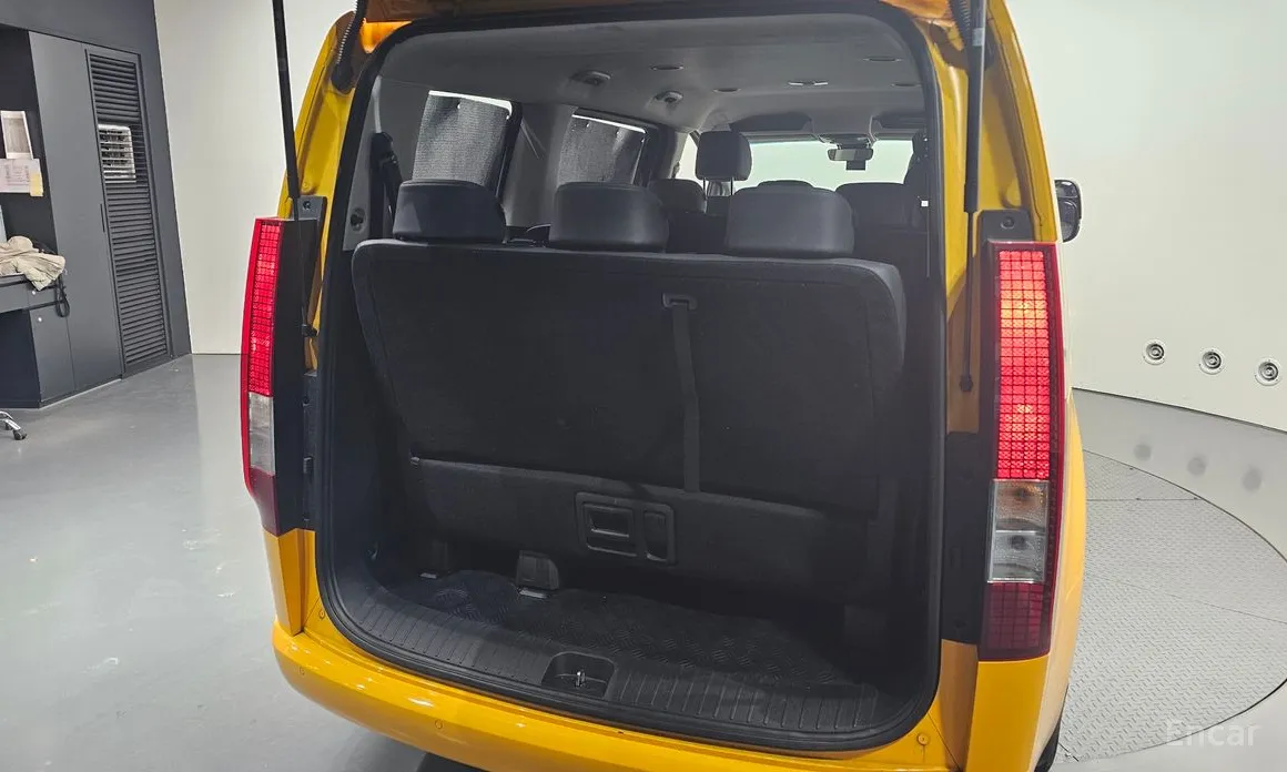 Фото 20 - Hyundai Staria