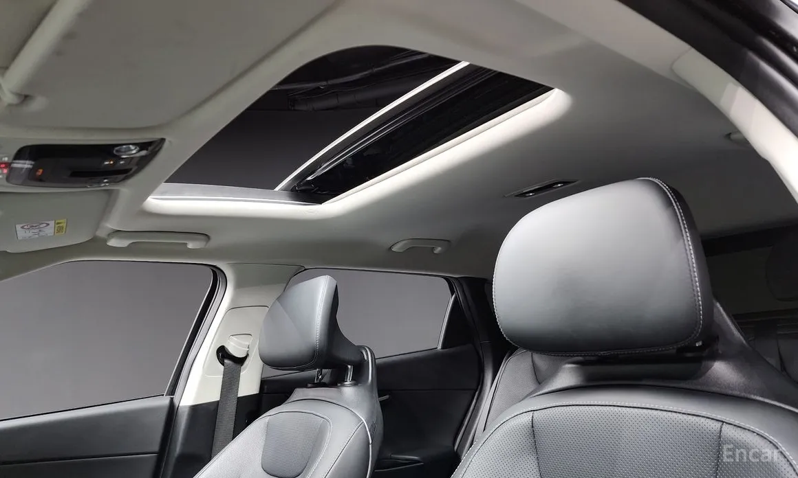 Фото 18 - Kia EV6