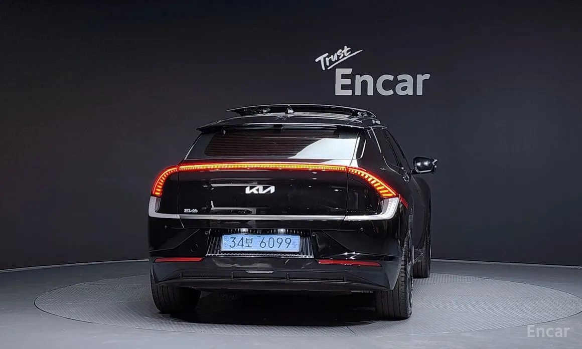 Фото 4 - Kia EV6