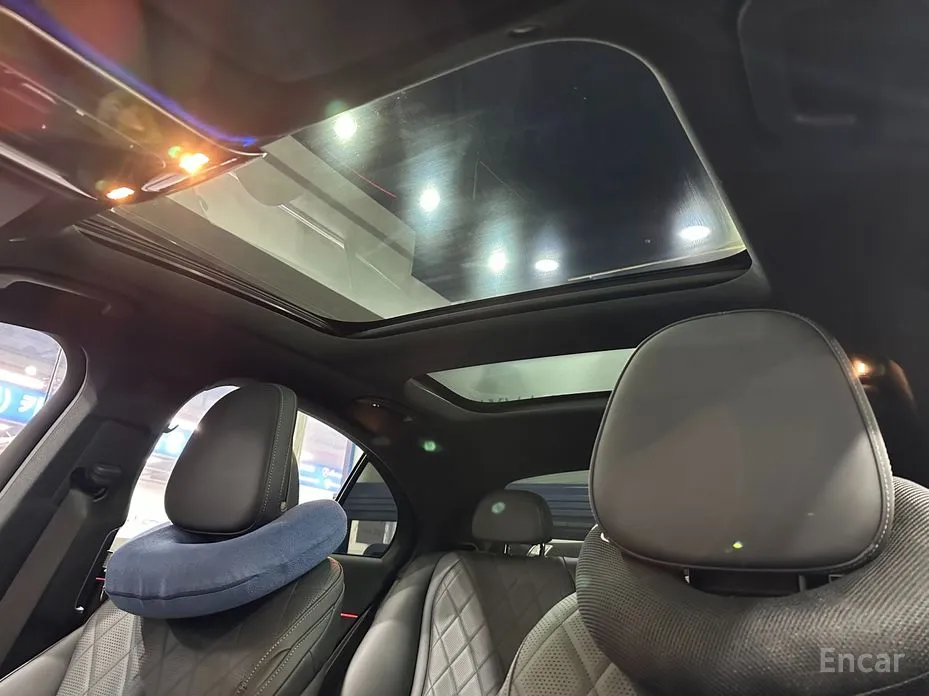 Фото 13 - Mercedes-Benz E-Class