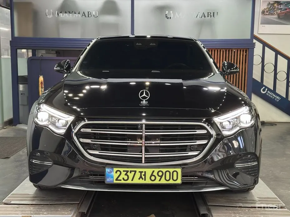 Фото 3 - Mercedes-Benz E-Class