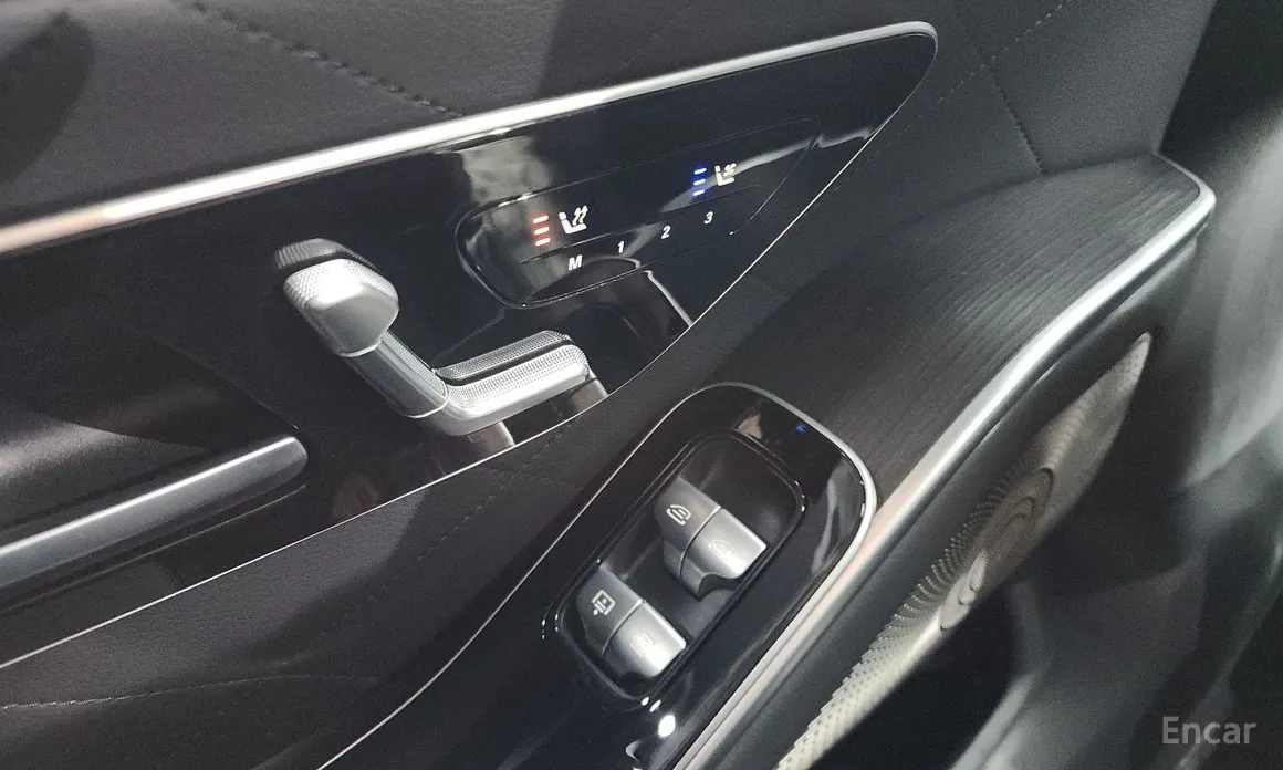 Фото 19 - Mercedes-Benz S-Class