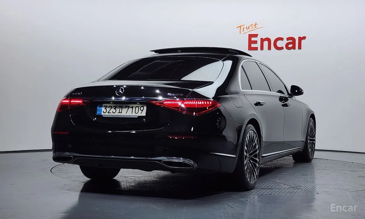 Фото 2 - Mercedes-Benz S-Class