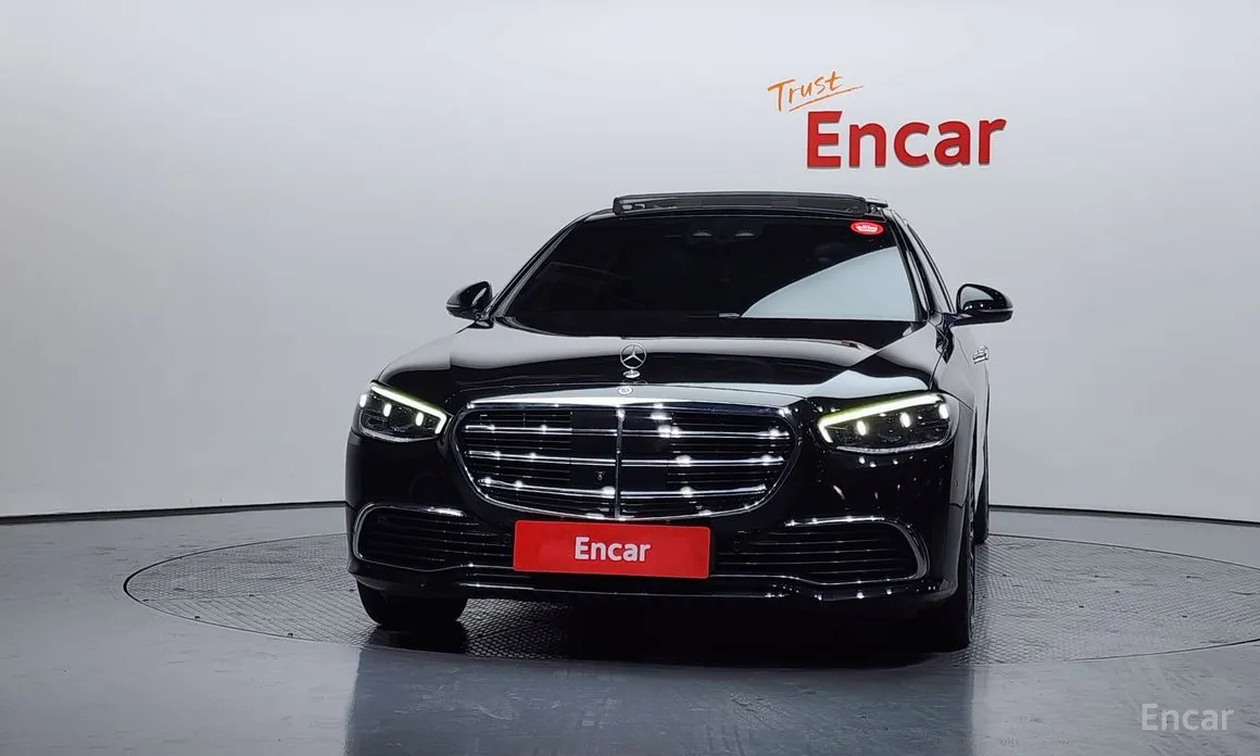 Фото 3 - Mercedes-Benz S-Class