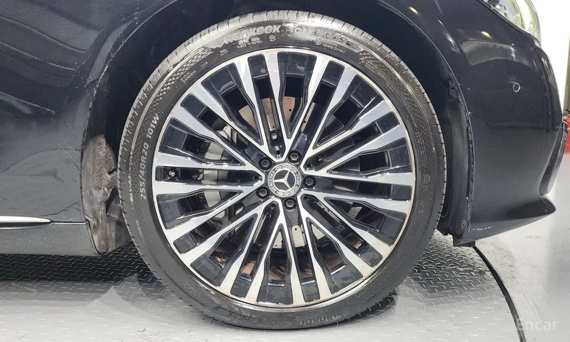 Фото 5 - Mercedes-Benz S-Class