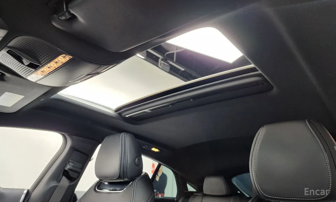 Фото 18 - Mercedes-Benz AMG GT