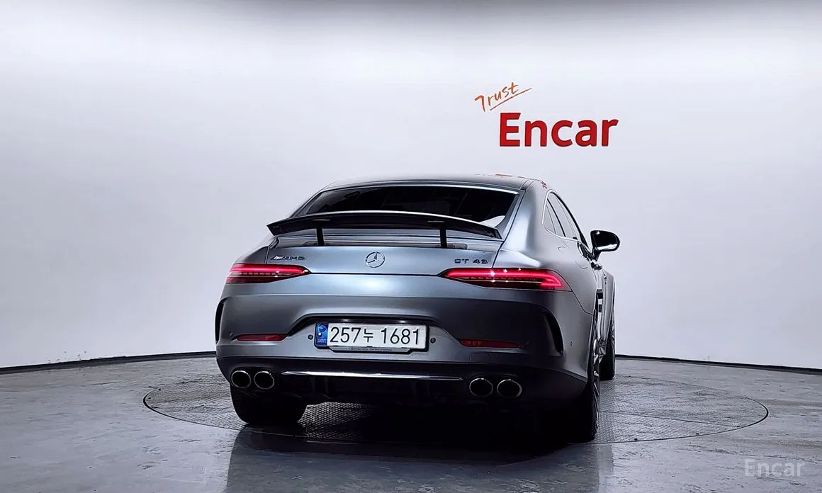 Фото 4 - Mercedes-Benz AMG GT