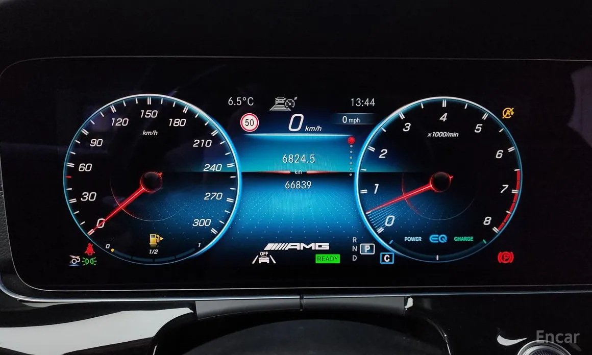 Фото 8 - Mercedes-Benz AMG GT