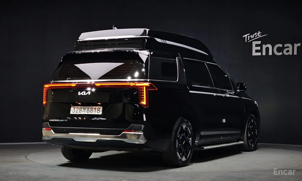 Фото 2 - Kia Carnival