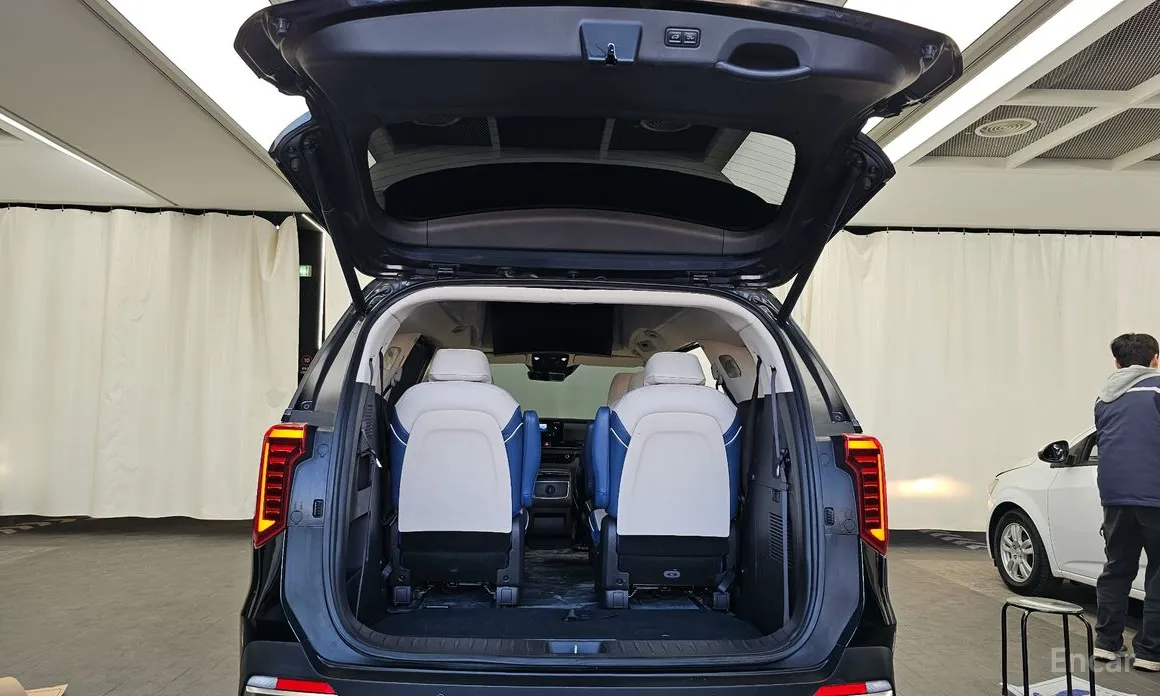 Фото 20 - Kia Carnival