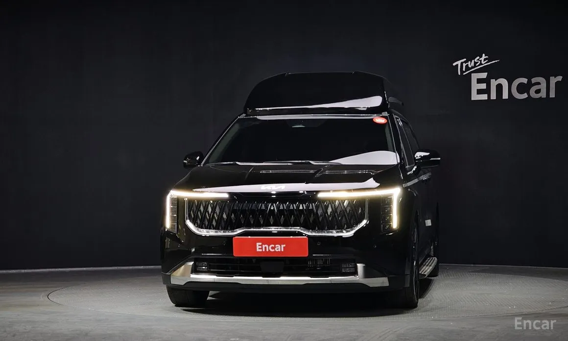 Фото 3 - Kia Carnival