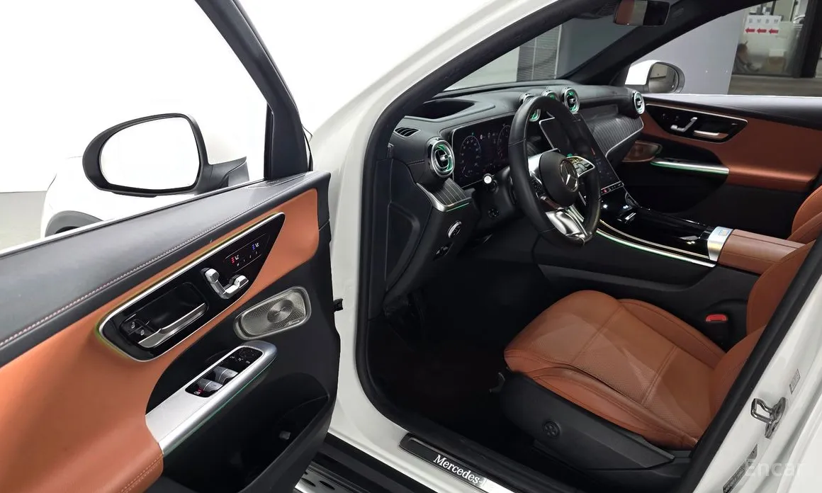 Фото 11 - Mercedes-Benz GLC-Class