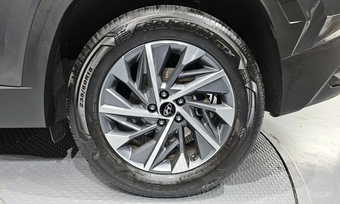 Photo 5 - Hyundai Tucson