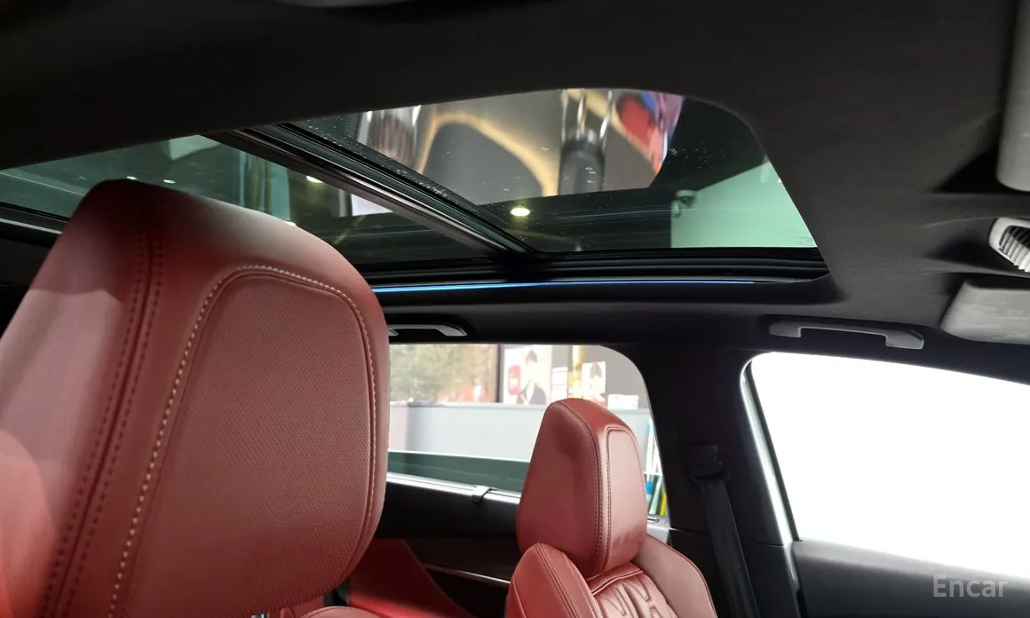 Фото 18 - Peugeot 5008