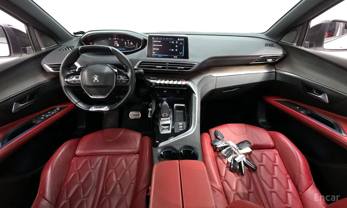 Фото 7 - Peugeot 5008