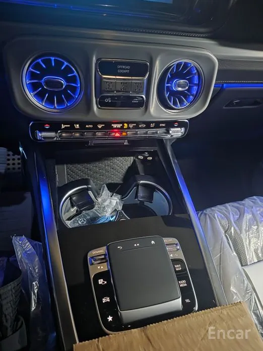 Фото 9 - Mercedes-Benz G-Class