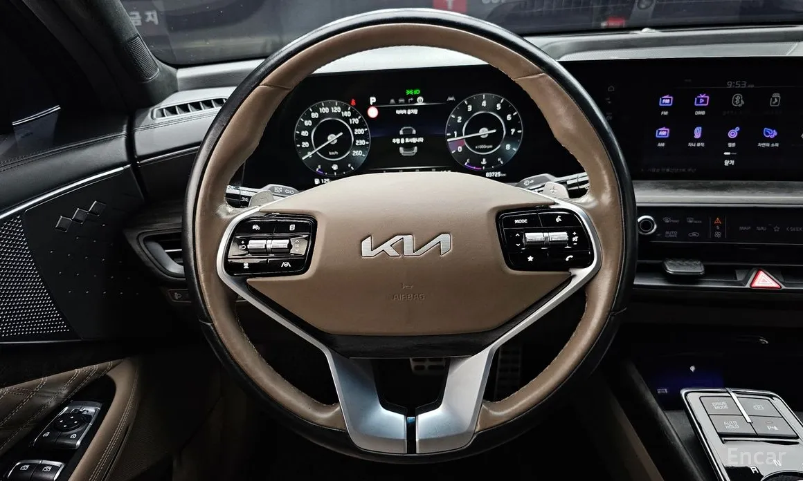 Фото 13 - Kia K8