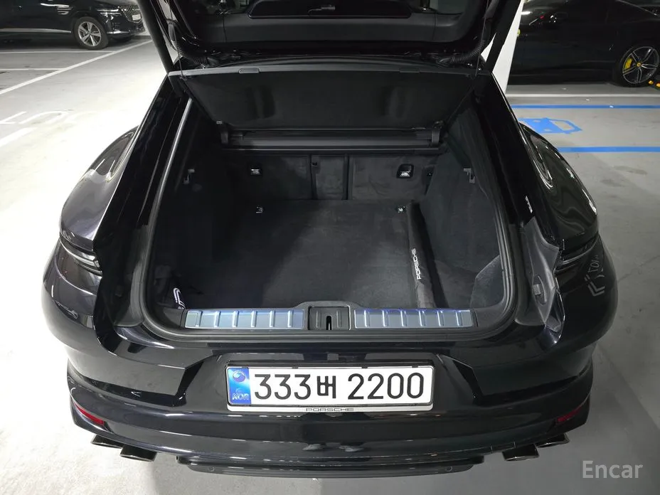 Фото 6 - Porsche Panamera