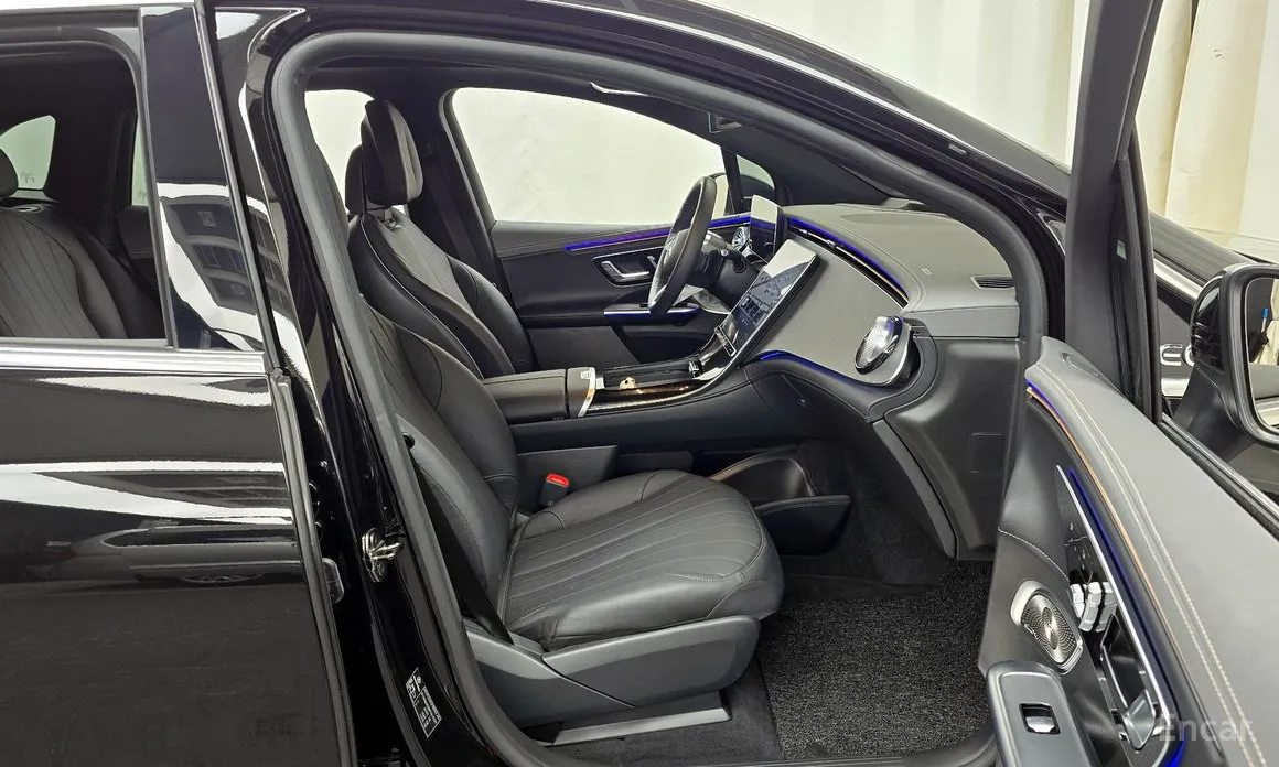 Фото 11 - Mercedes-Benz EQE