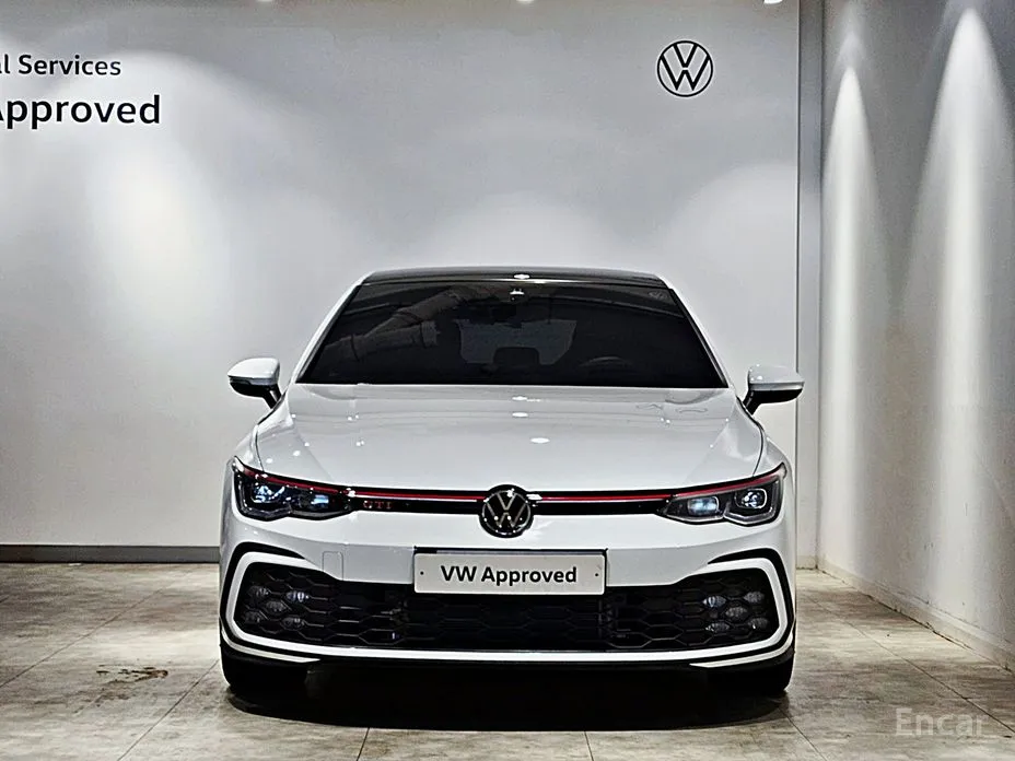 Фото 3 - Volkswagen Golf