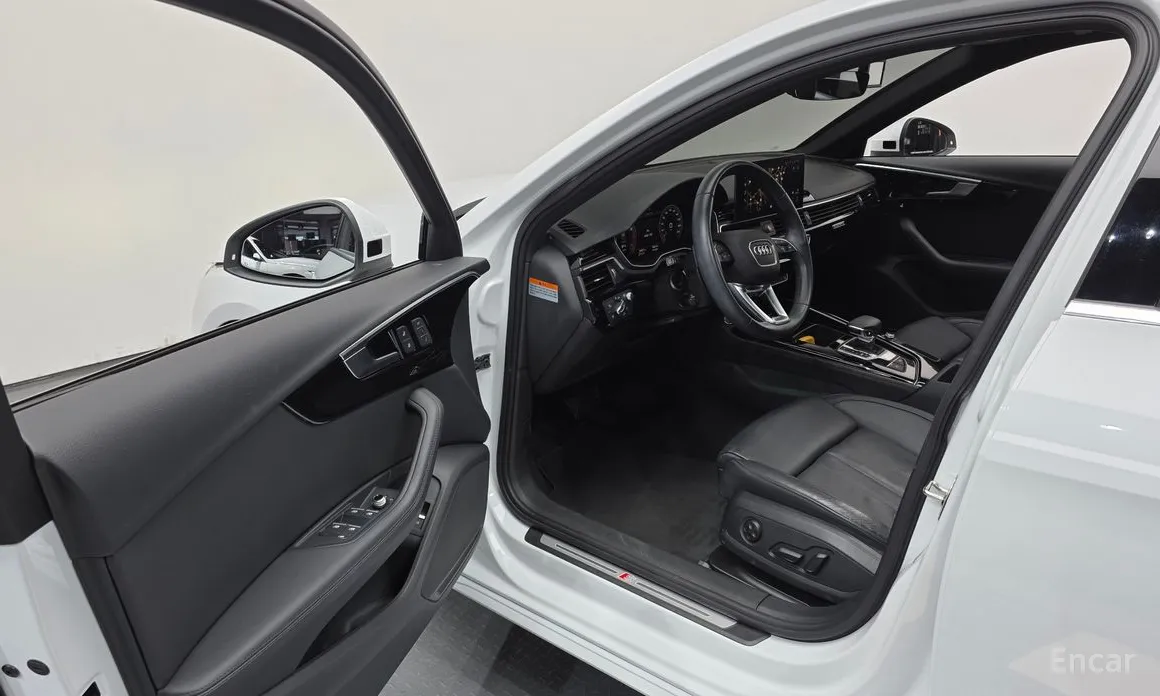 Фото 11 - Audi A4