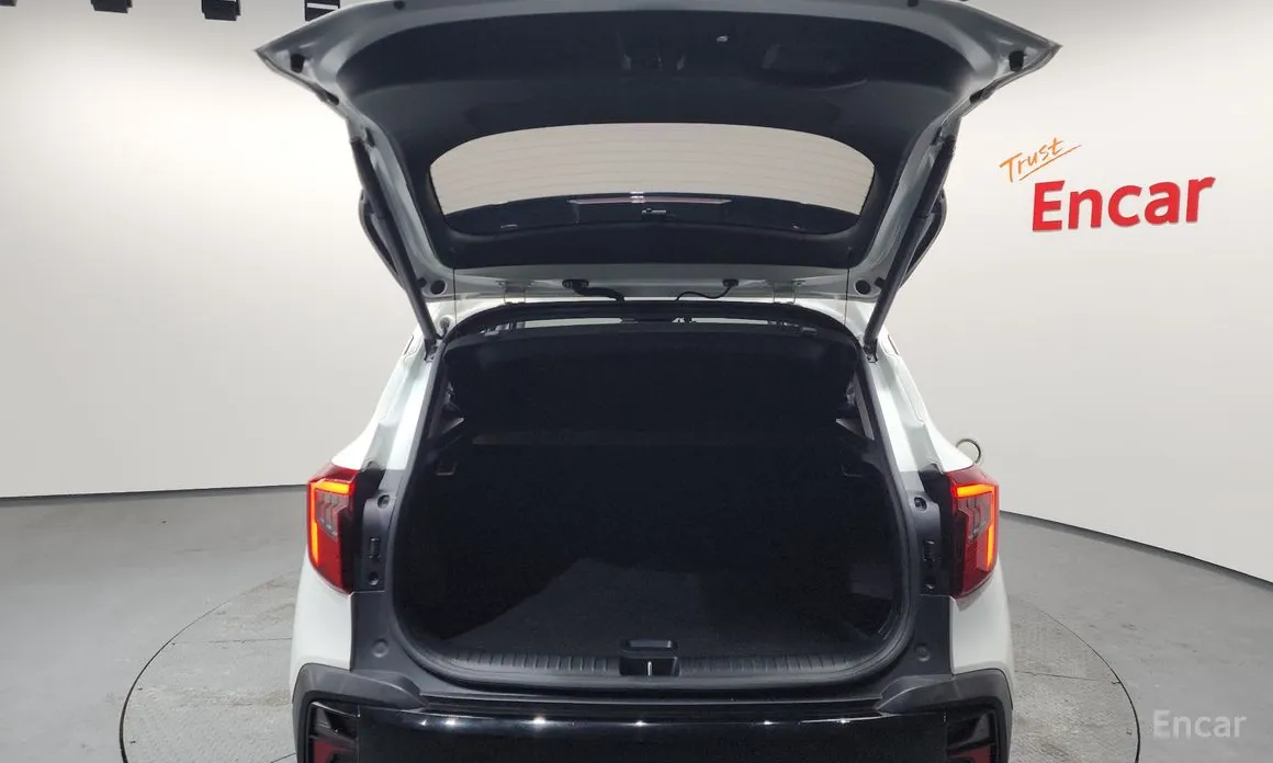 Фото 20 - Kia Seltos