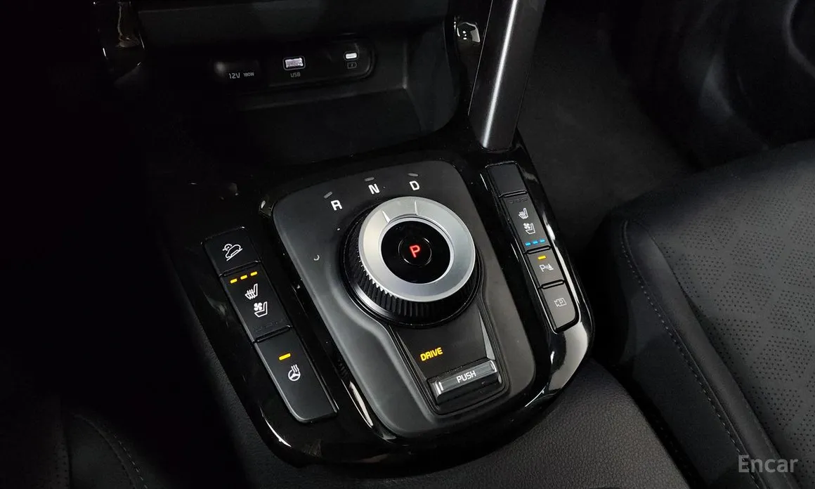 Фото 9 - Kia Seltos