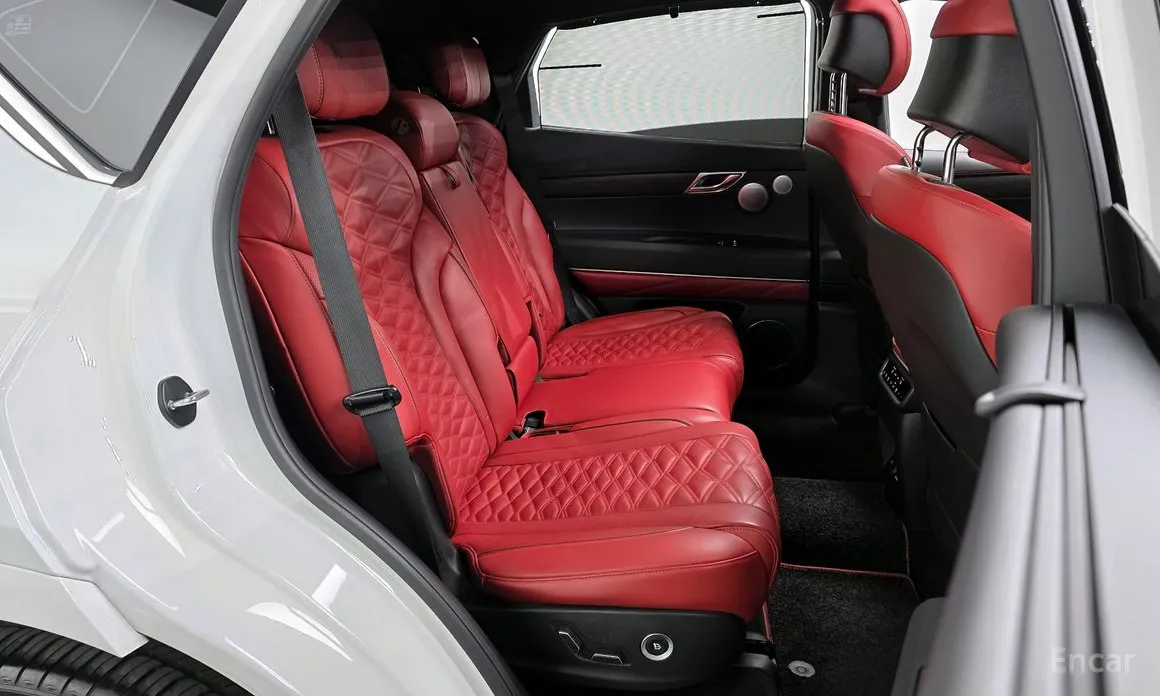 Фото 12 - Genesis GV80