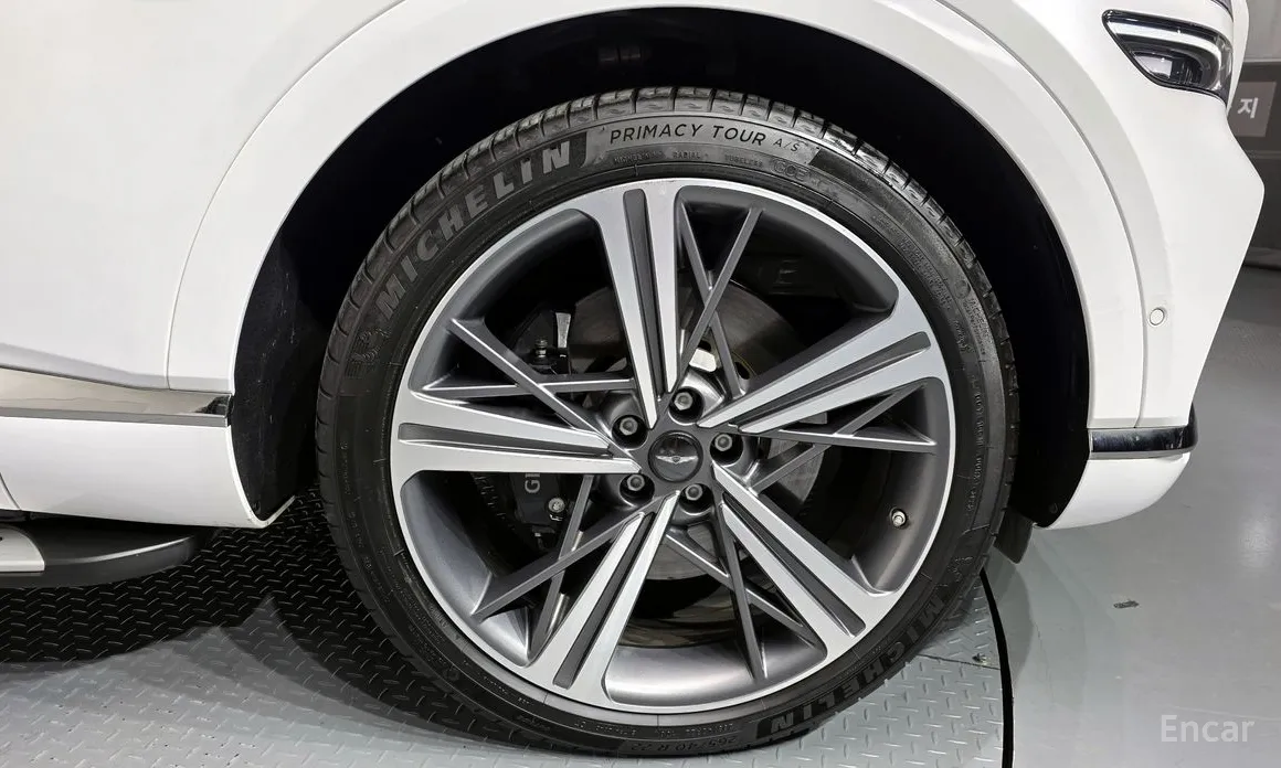 Фото 5 - Genesis GV80