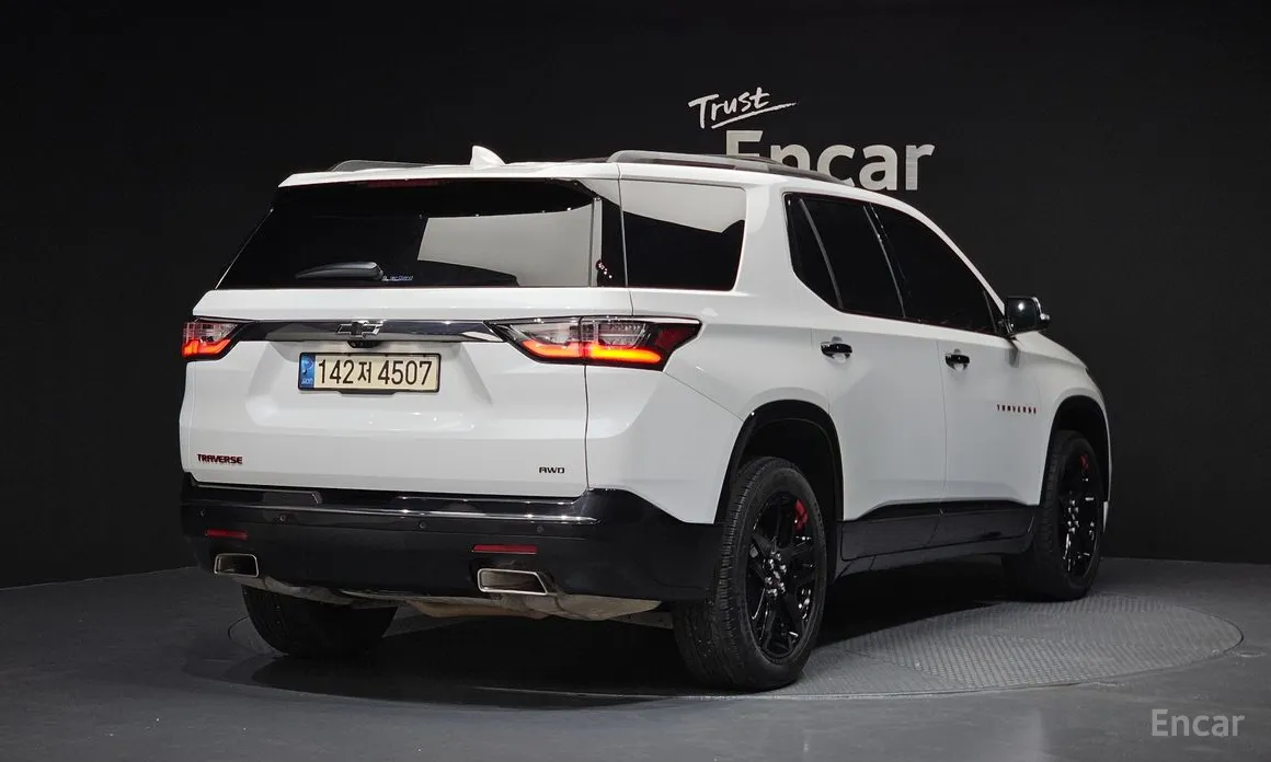 Фото 2 - Chevrolet Traverse