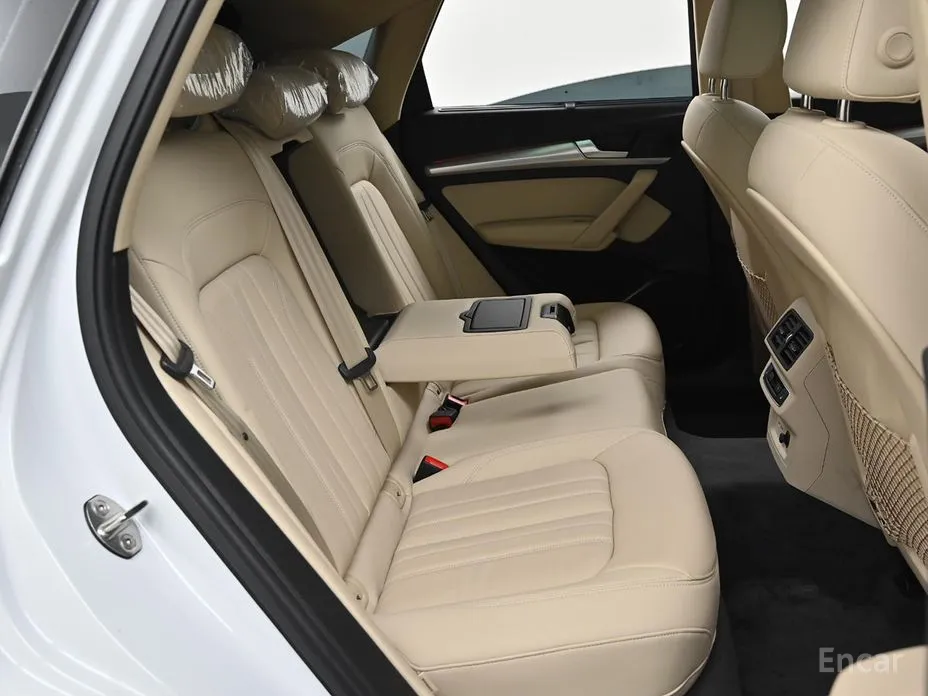 Фото 12 - Audi Q5