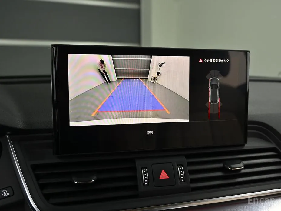 Фото 15 - Audi Q5