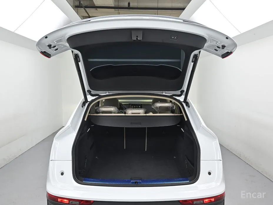 Фото 20 - Audi Q5