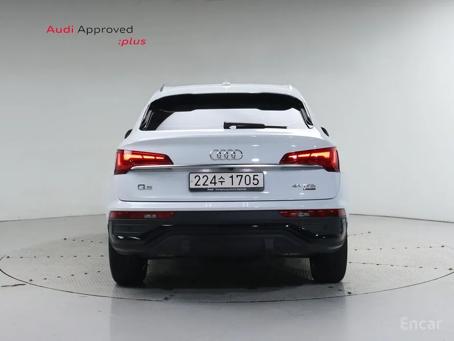 Фото 4 - Audi Q5