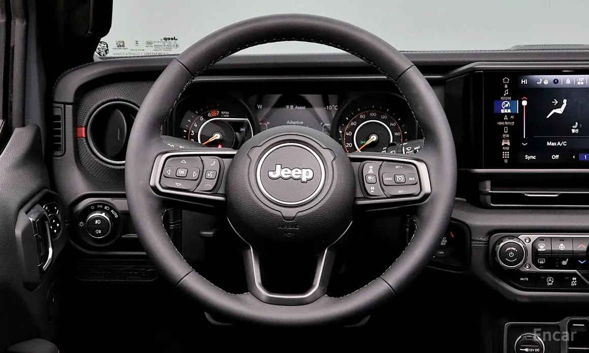 Фото 12 - Jeep Wrangler