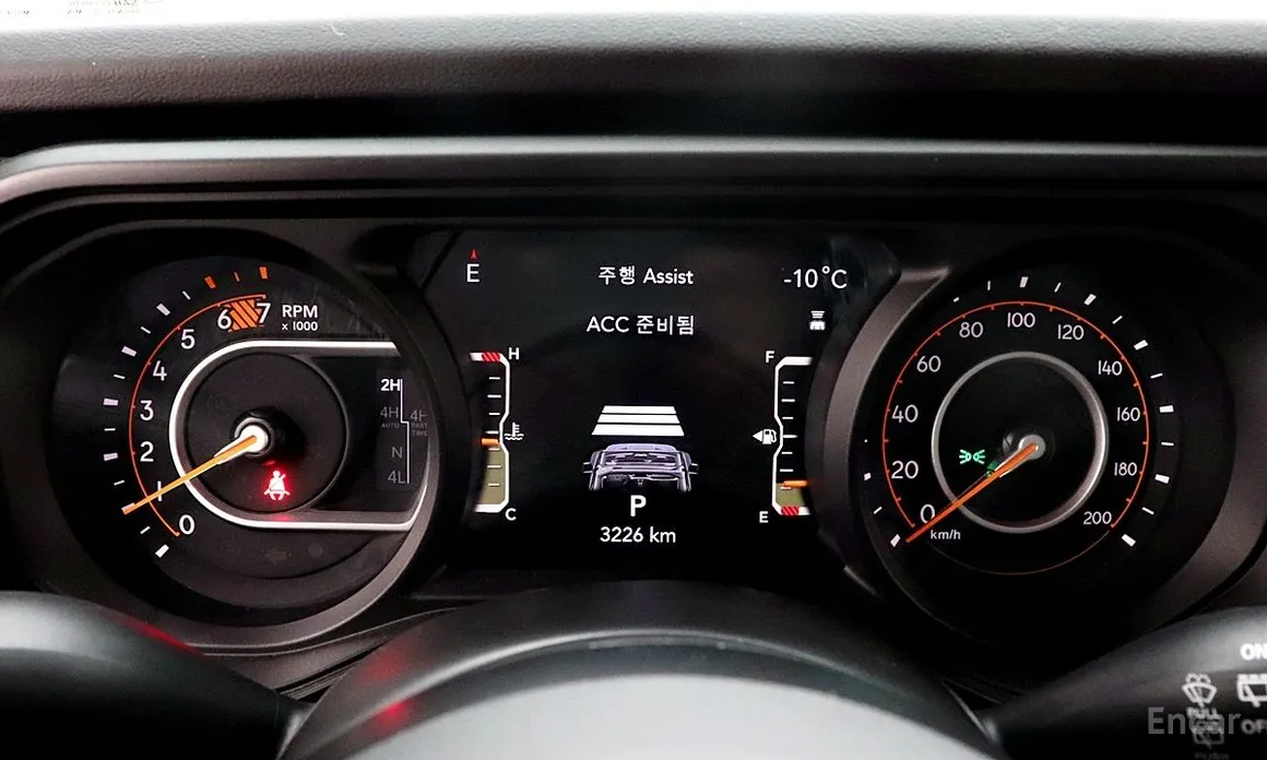 Фото 9 - Jeep Wrangler