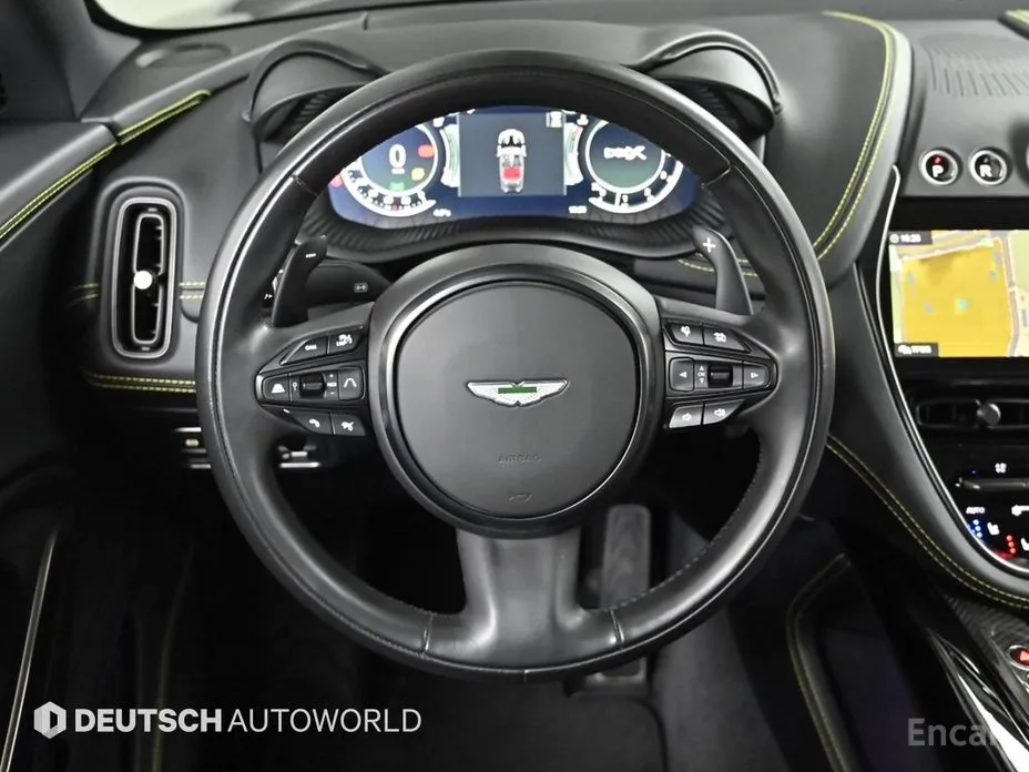 Фото 13 - Aston Martin DBX