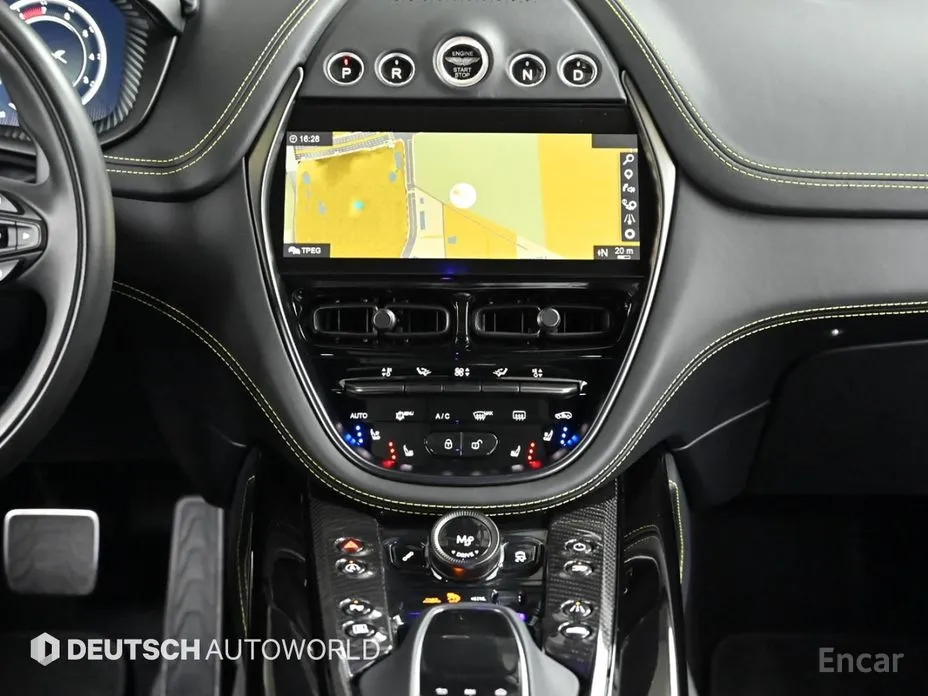 Фото 14 - Aston Martin DBX