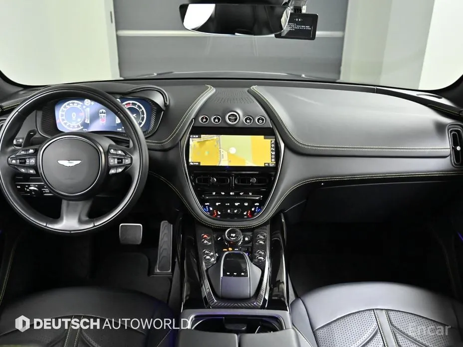 Фото 7 - Aston Martin DBX