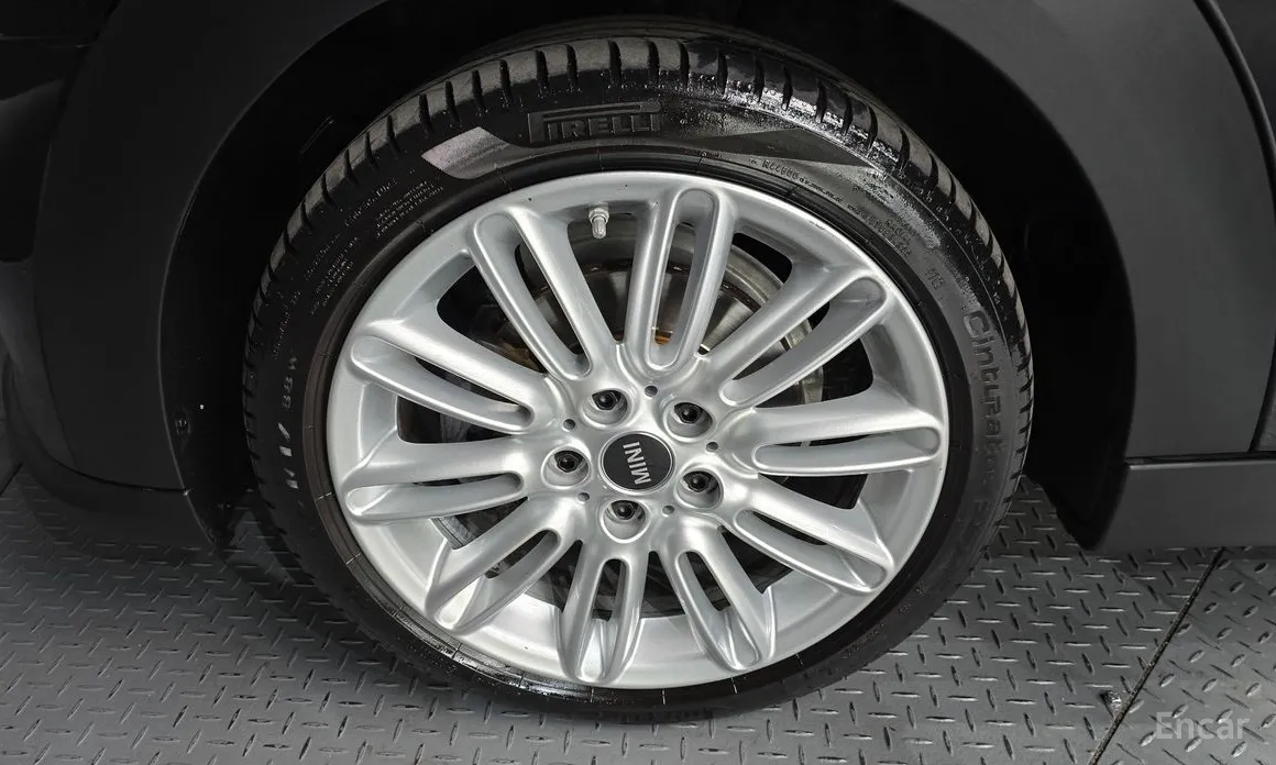 Фото 5 - Mini Cooper