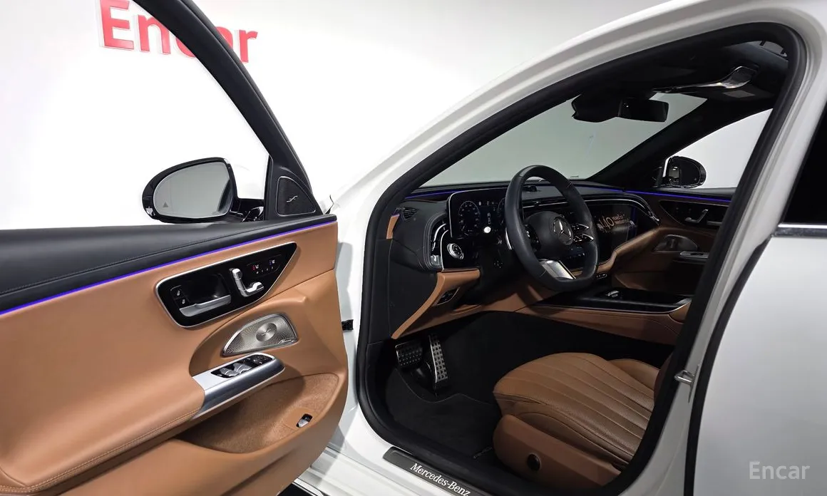 Фото 12 - Mercedes-Benz E-Class