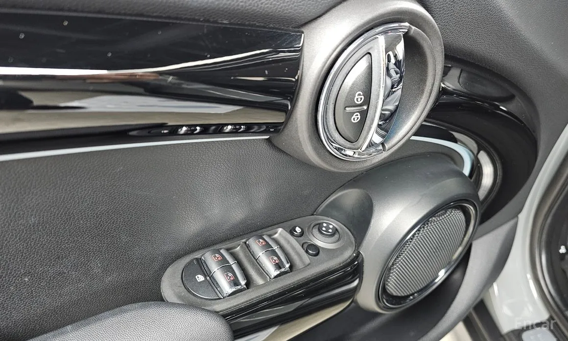 Фото 14 - Mini Cooper