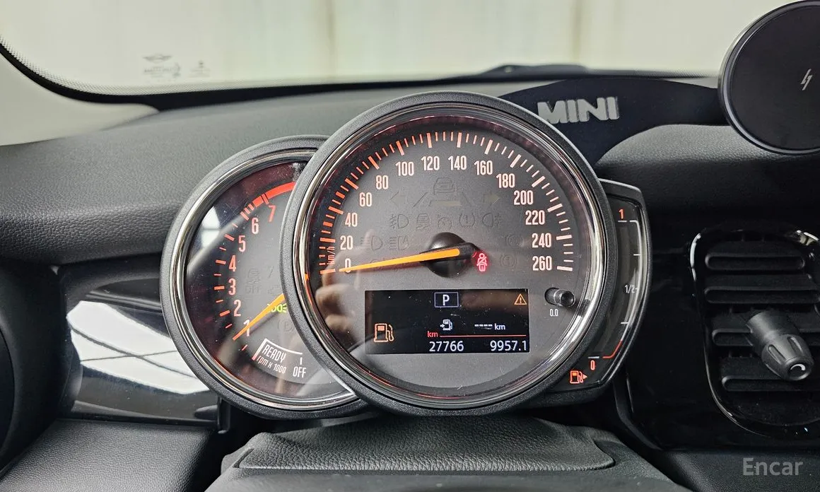 Фото 8 - Mini Cooper