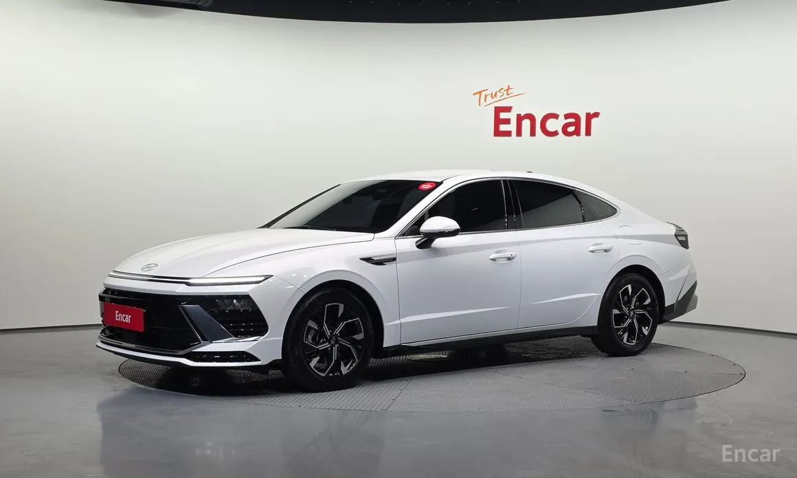 Фото 1 - Hyundai Sonata