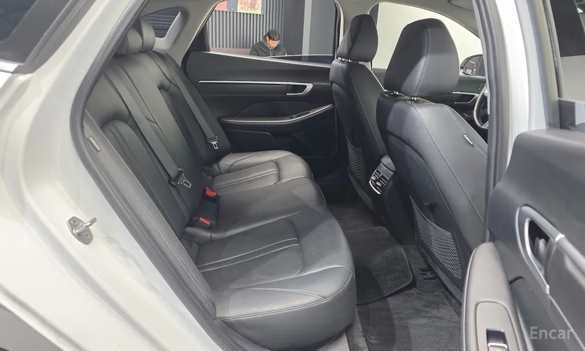 Фото 12 - Hyundai Sonata