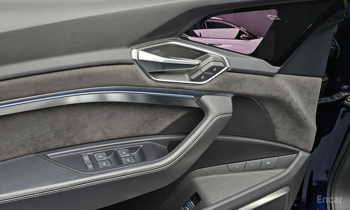 Фото 20 - Audi e-tron